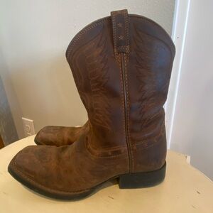 Brown Western Cowboy Boots Ariat Boys Size 4